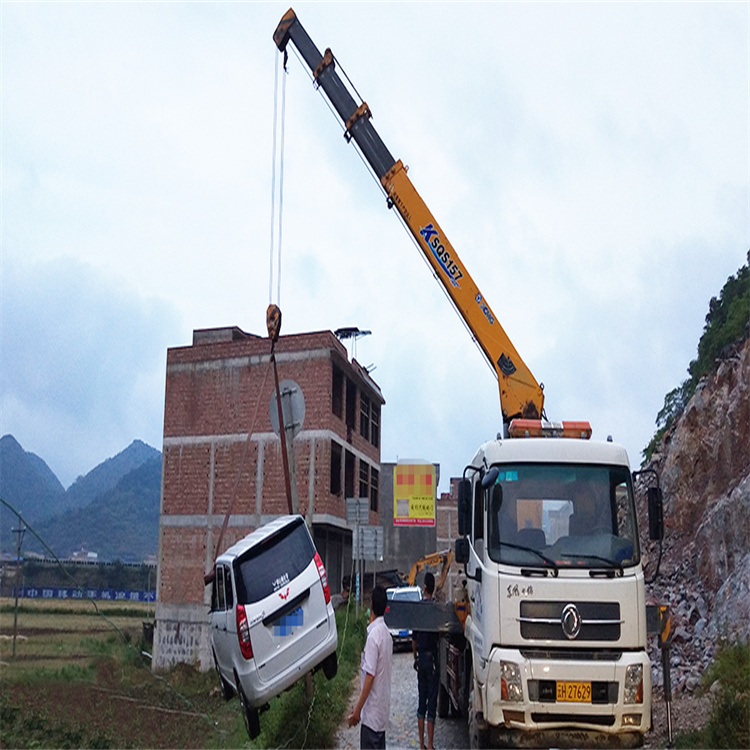 忻州道路交通事故救援吊装案例